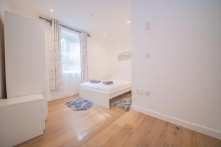 Oxford Street Accommodation - Southampton - 1
