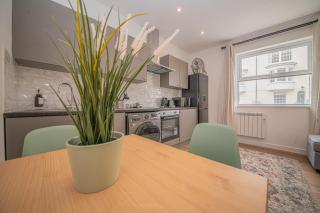 Oxford Street Accommodation - Southampton - 5