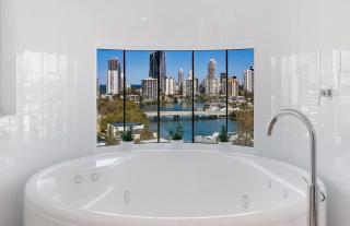 Honeymoon Retreat - Gold Coast - 9