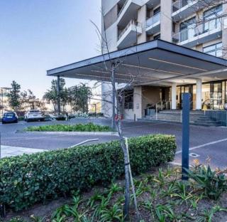 Modern Studio in Menlyn Maine - 7