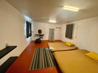 3199 Cafe' Latya & Bed - - 1