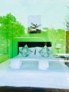 SangSom Water Front Leelavadee Villa Sea Views - Tha Sala - 4