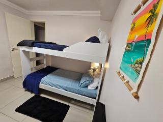 Cantinho Sol&Dan - 1 quarto em apto familiar - 1