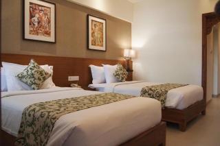 Yulia Village Inn Ubud - 0