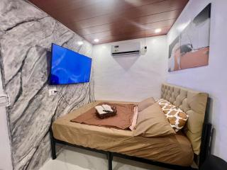 Gavin's Cozy Place Wifi Petfriendly Karaoke Parking - Imus - 1