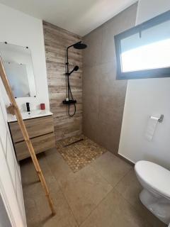 Petit Bungalow Neuf F2 avec Vue Mer Ravine des Cabris - 4
