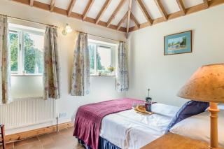 Wayfarers Cottage - 2