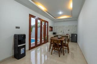 Adis Villa, Cozy Private Stay with Pool , near ubud & sanur - Darmasaba - 1