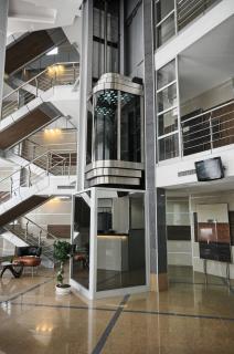 Hotel Zeder Garni - Belgrado - 9