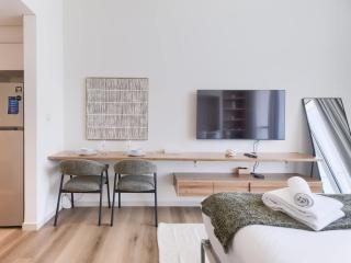 TRPS - Carson Tower B, DAMAC Hills - Brand New Luxury Studio Apartment - 5