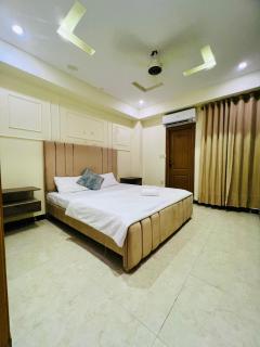 The Green Edge Family - 2 Bed Full Apartment - E11 - ISLAMABAD - Islamabad - 8