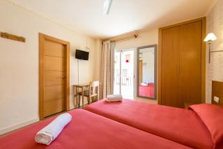 Hostal Residencia Europa Punico - Ibiza città - 1