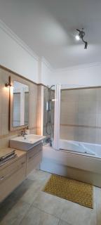 VillaMadeira Basement Apartment in Funchal - Funchal - 2