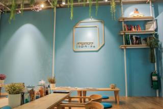 Boxtel @ Suvarnabhumi Airport - 2