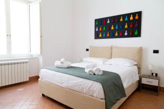 Casa Nostra ai Quartieri Spagnoli - 0