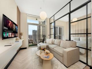 Stylish 1BR in Socio Pool, Cinema & Game Lounge - 0