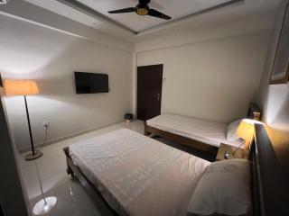 Prestige Apartment and Guest house - Deluxe in DHA - Karachi - 4