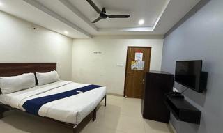 FabHotel Blue Diamond - Kondapur - 2