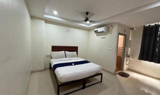 FabHotel Blue Diamond - Kondapur - 0