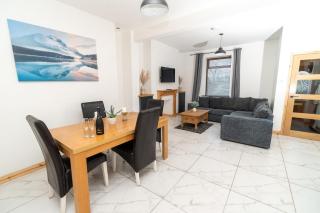Business friendly & Spacious 2BR home - Perfectly located for working in Swansea - Swansea - 9