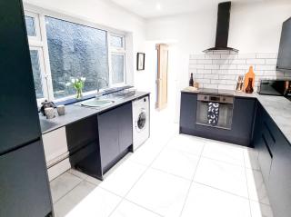 Spacious 3 Bed Home in the heart of Swansea - Swansea - 8