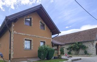 3 Bedroom Beautiful Home In Novi Marof - Novi Marof - 2