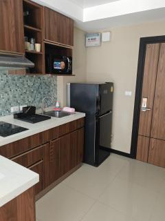 One-bedroom condo on Nai Harn Beach, Rawai - 1