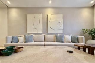 Modern 2-Bedroom Apartment in Agdal with Pool & Terrace - 4