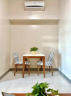 Chic 1-BR at Uptown BGC - 2