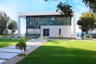 Nurai Island’s Overwater Paradise : Luxury Retreat - Abu Dhabi - 0