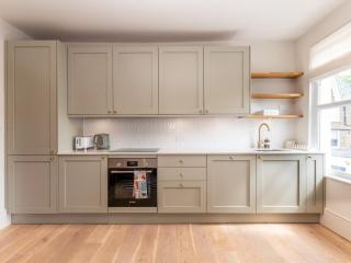 Beautiful Unique 2BR - Richmond near Transport Pass The Keys - Richmond - 4