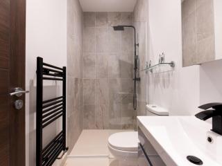 Elegant St Margarets 1BR near Transport London Pass the Keys - Twickenham - 5