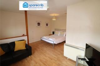 Comfortable 2 Bedrooms in Bracknell - Bracknell - 7