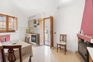 Casa Vacanze Antica Dimora - Scano Montiferro - 2