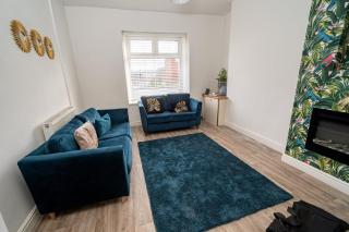 Home close to Swansea stadium - Swansea - 0