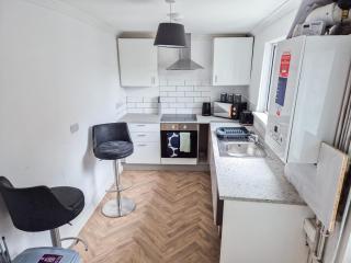 Explore Swansea! 4-Bed Delhi St Stay - Swansea - 4