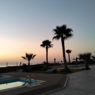 Beachfront Dream, WaveHaus - Akouda - 2