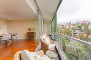 FLH Funchal Balcony Apartment with City View - Funchal - 4
