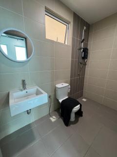 Seri Topaz Comfort Home - Puchong - 6