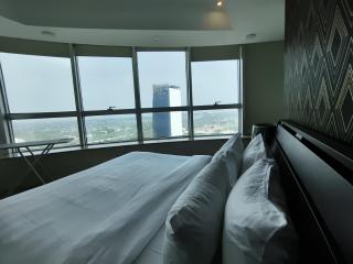 Centaurus Laxuary Apartments - Islamabad - 1