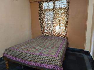 Shastri Guest House - Jāmb - 4