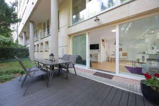 Lovely Apartment in Warsaw with Parking near Royal Baths Park by Noclegi Renters - Warsaw - 6