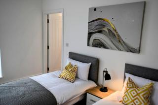 Modern Chapel Stay at Trinity - 7