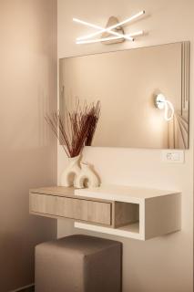 Villa Amada - Spacious & Modern Apartment, by Zantewize - Maríai - 1