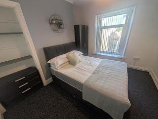 3BR Home Bay View Swansea - Swansea - 7