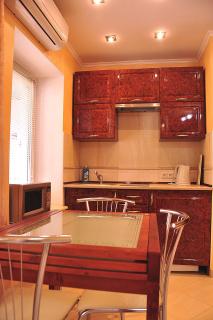 Apartments Lesi Ukrainki 25 - 4