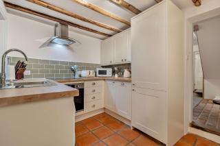 Hawker Cottage - 3