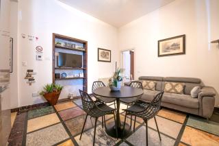 You & Me Garibaldi Home Verona Center - 1