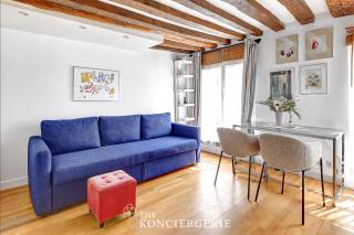 BM - Ecrin urbain dans le Marais - 0