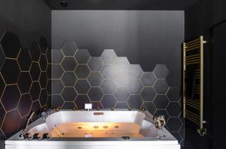 Suite Balneo Hammam Noire et Or - Saint-Étienne - 2